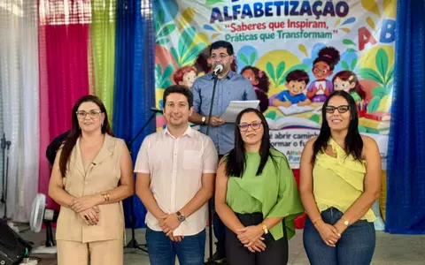 Dia A da Alfabetização reúne escolas e comunidade em Pedra Lavrada