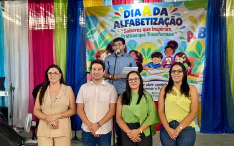 Dia A da Alfabetização reúne escolas e comunidade em Pedra Lavrada