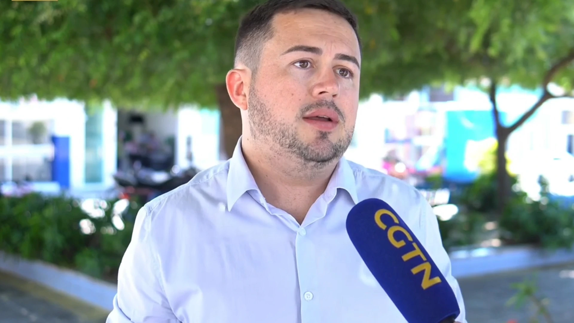 Pedra Lavrada é apresentada em reportagem internacional sobre inclusão, assistência social e desenvolvimento